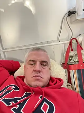 Snapshot of Evolite123 chatting on November 2025 12:49:02 PM Evolite123 online show from November 2025 12:49:02 PM