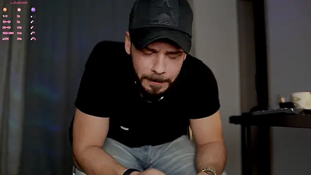 juliusmasters online show from October 2025 07:37:02 PM