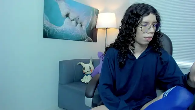 Angel Dust18 online show from December 2025 06:12:02 PM