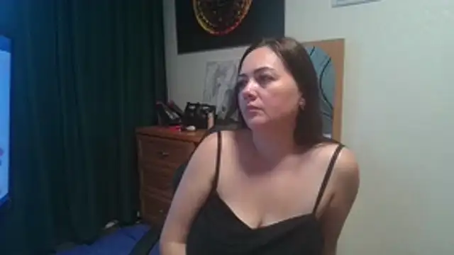 Snapshot of JuliaMorganss chatting on July 2026 04:21:01 PM JuliaMorganss online show from July 2026 04:21:01 PM