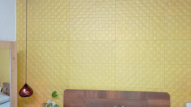 Snapshot of Squirter_pussybomb chatting on January 2025 03:31:01 AM Squirter pussybomb online show from January 2025 03:31:01 AM