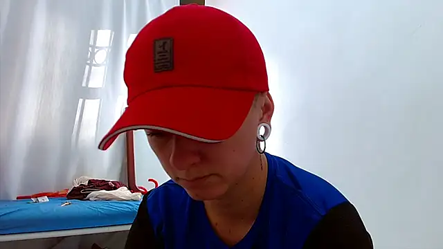 tomboyblue online show from November 2025 01:23:01 PM