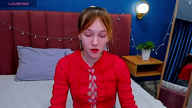 VanillaKelly online show from January 2025 05:10:02 AM