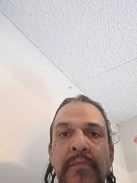 DamianJones online show from May 2026 11:18:01 AM