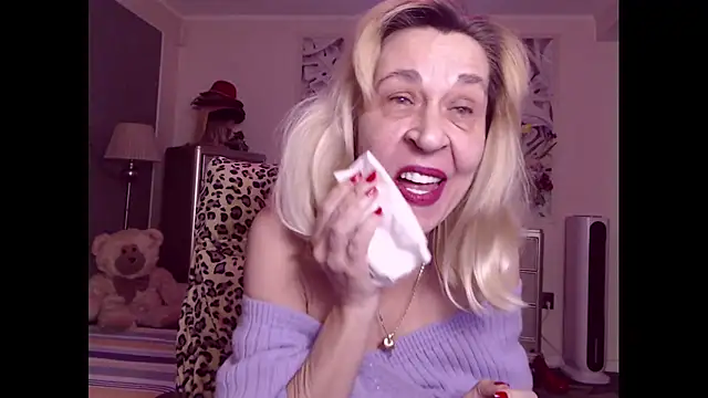 HornyMilf 555 online show from December 2025 02:47:02 PM