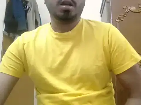 Snapshot of desiboyasif chatting on September 2025 04:45:01 PM desiboyasif online show from September 2025 04:45:01 PM