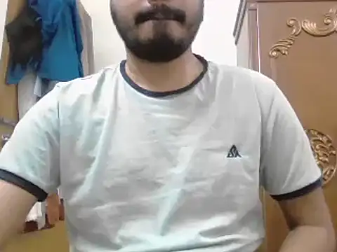 Snapshot of desiboyasif chatting on November 2025 05:15:01 PM desiboyasif online show from November 2025 05:15:01 PM