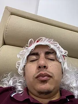 DanielGomez9 online show from December 2024 06:06:02 PM