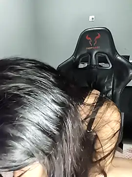 Livia Diaz online show from April 2026 02:17:02 AM