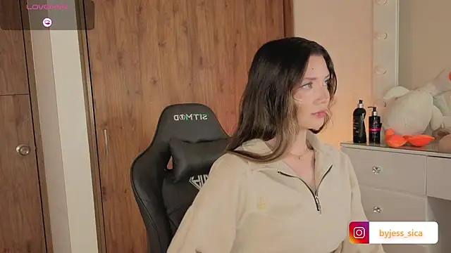 Snapshot of jessy__01 chatting on October 2025 01:44:02 AM jessy 01 online show from October 2025 01:44:02 AM