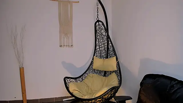 Nina-monroe online show from December 2024 12:44:01 AM