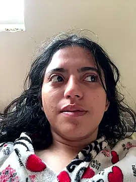 Snapshot of ViolettaSummer chatting on January 2026 11:58:01 AM ViolettaSummer online show from January 2026 11:58:01 AM