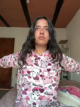 Snapshot of ViolettaSummer chatting on February 2026 02:18:01 PM ViolettaSummer online show from February 2026 02:18:01 PM