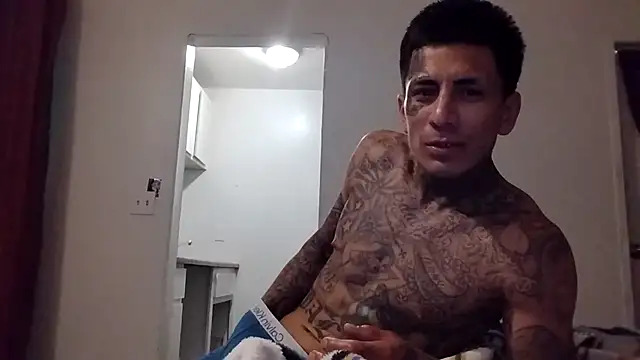 Snapshot of Papinine6 chatting on October 2025 06:49:01 AM Papinine6 online show from October 2025 06:49:01 AM