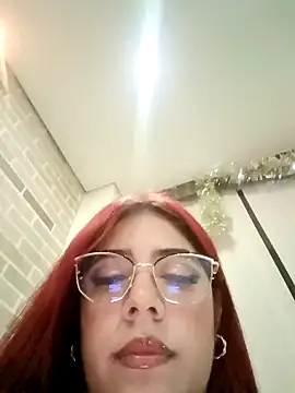 Snapshot of Rousse_Collinss chatting on December 2024 03:29:02 AM Rousse Collinss online show from December 2024 03:29:02 AM