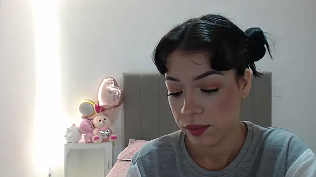 Caribbean beauty  online show from October 2025 03:07:01 AM