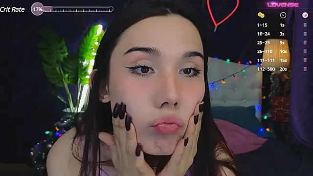 Snapshot of Kaia_Sunshine_Mia chatting on December 2024 03:04:01 AM Kaia Sunshine Mia online show from December 2024 03:04:01 AM