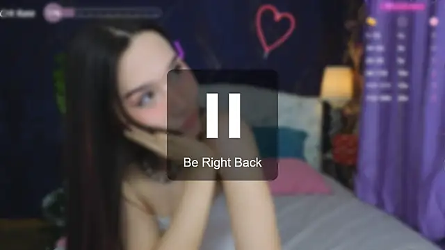 Snapshot of Kaia_Sunshine_Mia chatting on December 2024 01:54:01 AM Kaia Sunshine Mia online show from December 2024 01:54:01 AM