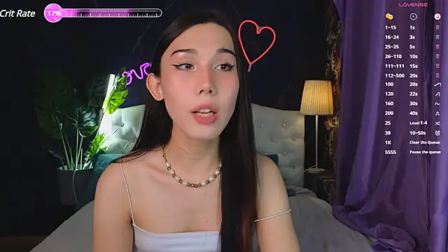 Snapshot of Kaia_Sunshine_Mia chatting on January 2025 03:27:01 PM Kaia Sunshine Mia online show from January 2025 03:27:01 PM