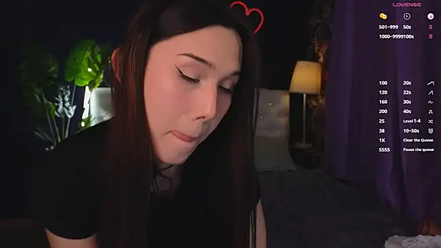 Snapshot of Kaia_Sunshine_Mia chatting on February 2025 04:10:02 PM Kaia Sunshine Mia online show from February 2025 04:10:02 PM