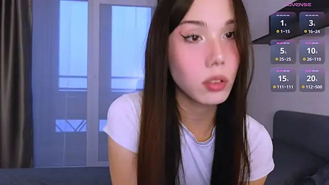 Snapshot of Kaia_Sunshine_Mia chatting on December 2025 12:45:02 PM Kaia Sunshine Mia online show from December 2025 12:45:02 PM