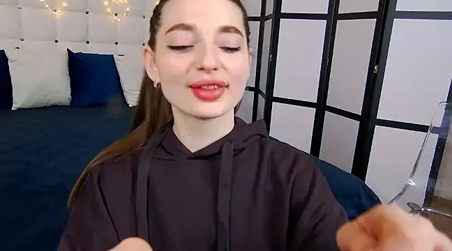 NicoleRosss online show from February 2025 08:59:01 PM