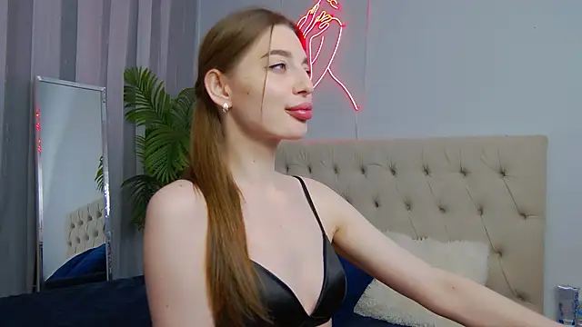 Snapshot of NicoleRosss chatting on May 2026 01:18:02 PM NicoleRosss online show from May 2026 01:18:02 PM