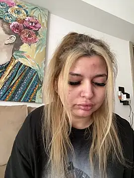 AllysonK online show from April 2026 10:56:01 AM