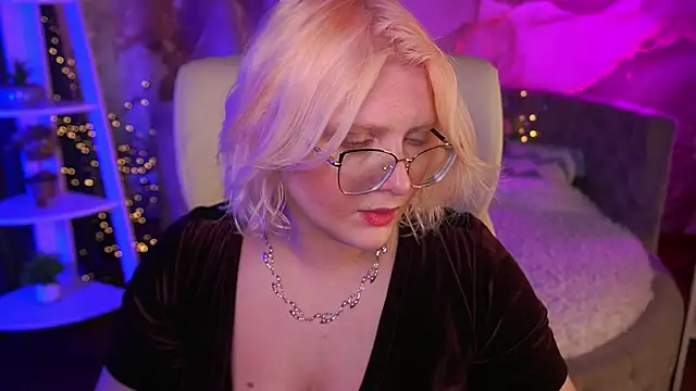 CoolTatis online show from March 2026 07:03:01 AM