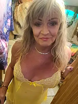 annika lately online show from March 2026 03:28:01 AM