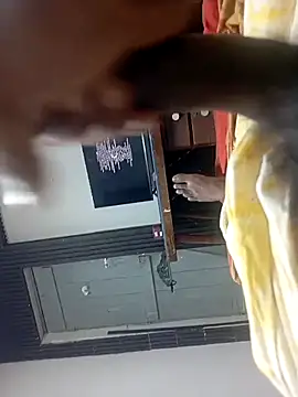 Snapshot of HARDBLACKBULL123 chatting on November 2025 08:00:01 PM HARDBLACKBULL123 online show from November 2025 08:00:01 PM