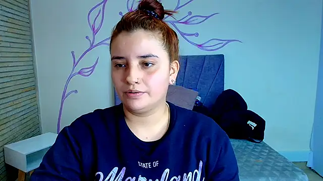 Snapshot of ZaraNolimits_ chatting on December 2024 08:10:02 PM ZaraNolimits online show from December 2024 08:10:02 PM