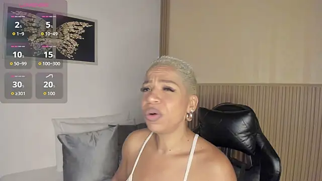 Snapshot of summer_night_ chatting on February 2026 11:50:01 AM summer night online show from February 2026 11:50:01 AM