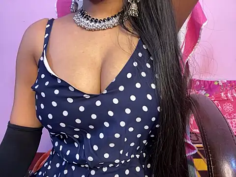 Snapshot of roshni-5 chatting on February 2025 03:08:01 AM roshni-5 online show from February 2025 03:08:01 AM