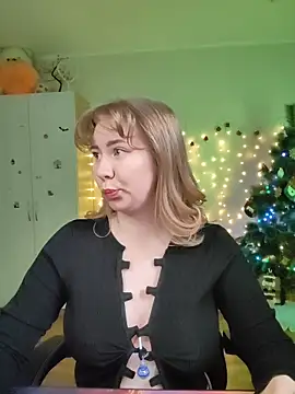 D0nna  online show from January 2026 09:50:01 PM