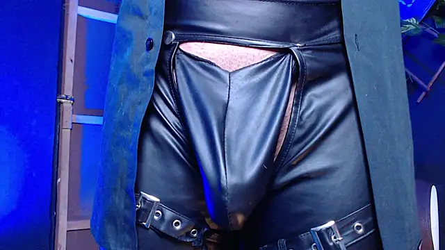 Dicaprioo  online show from November 2025 06:56:02 AM