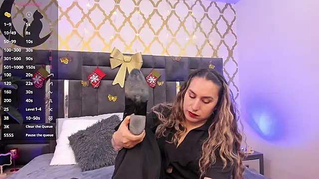 RubbyTaylor online show from December 2025 07:20:02 PM