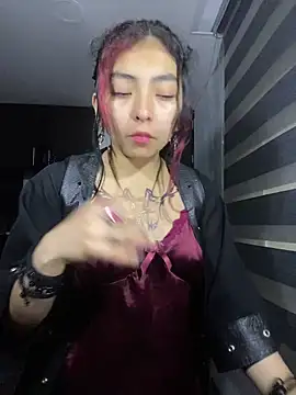 Snapshot of _Gothiccbitch_ chatting on December 2024 06:10:02 AM  Gothiccbitch  online show from December 2024 06:10:02 AM