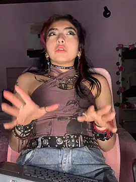 Snapshot of _Gothiccbitch_ chatting on January 2025 07:11:02 AM  Gothiccbitch  online show from January 2025 07:11:02 AM