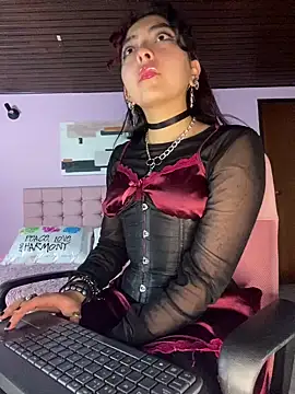 Snapshot of _Gothiccbitch_ chatting on February 2025 08:26:02 AM  Gothiccbitch  online show from February 2025 08:26:02 AM