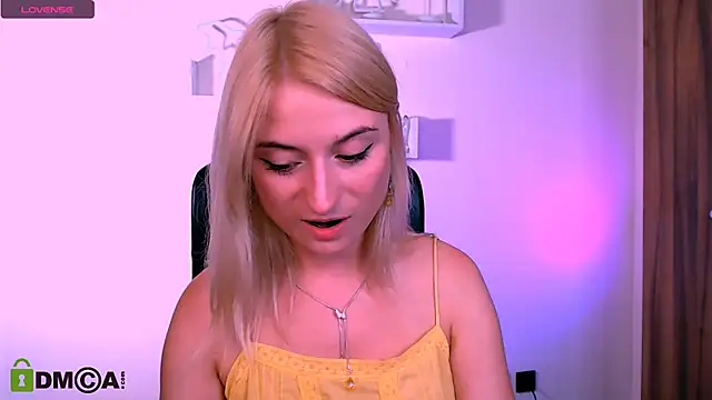 Snapshot of melisa_white1 chatting on July 2026 07:08:02 PM melisa white1 online show from July 2026 07:08:02 PM