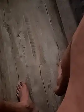 Szeltolo001 online show from December 2025 02:49:01 AM