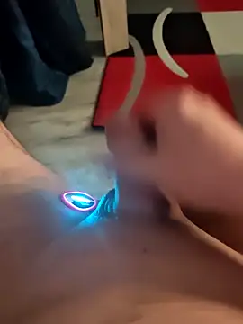 Szeltolo001 online show from February 2026 03:01:02 AM