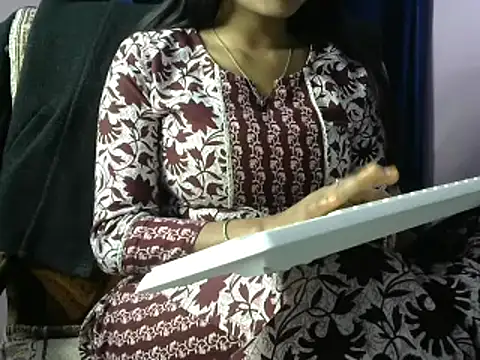 momo lov online show from February 2025 09:16:02 AM