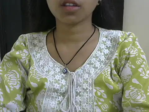 momo lov online show from September 2025 05:12:01 AM