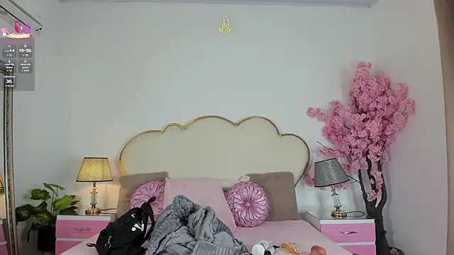 CahitlinBell online show from July 2026 06:00:01 AM