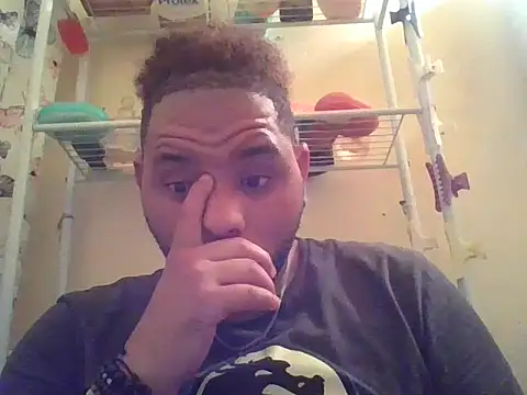 Snapshot of Dj-yefri-pauta chatting on April 2026 02:47:02 AM Dj-yefri-pauta online show from April 2026 02:47:02 AM
