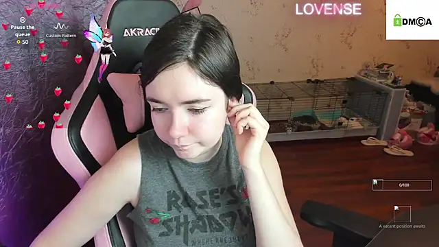 Crazy forest fairy online show from November 2025 10:32:02 PM