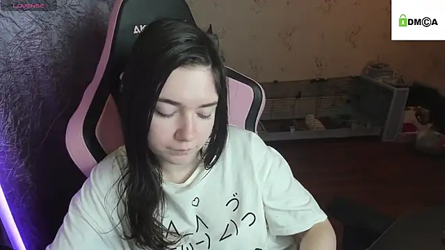 Crazy forest fairy online show from December 2025 01:33:02 AM