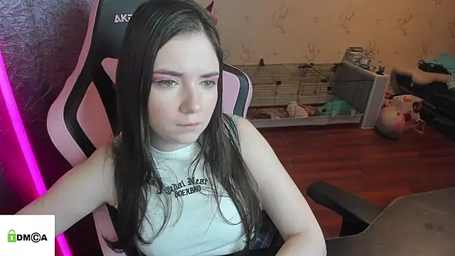 Crazy forest fairy online show from February 2026 11:10:02 PM